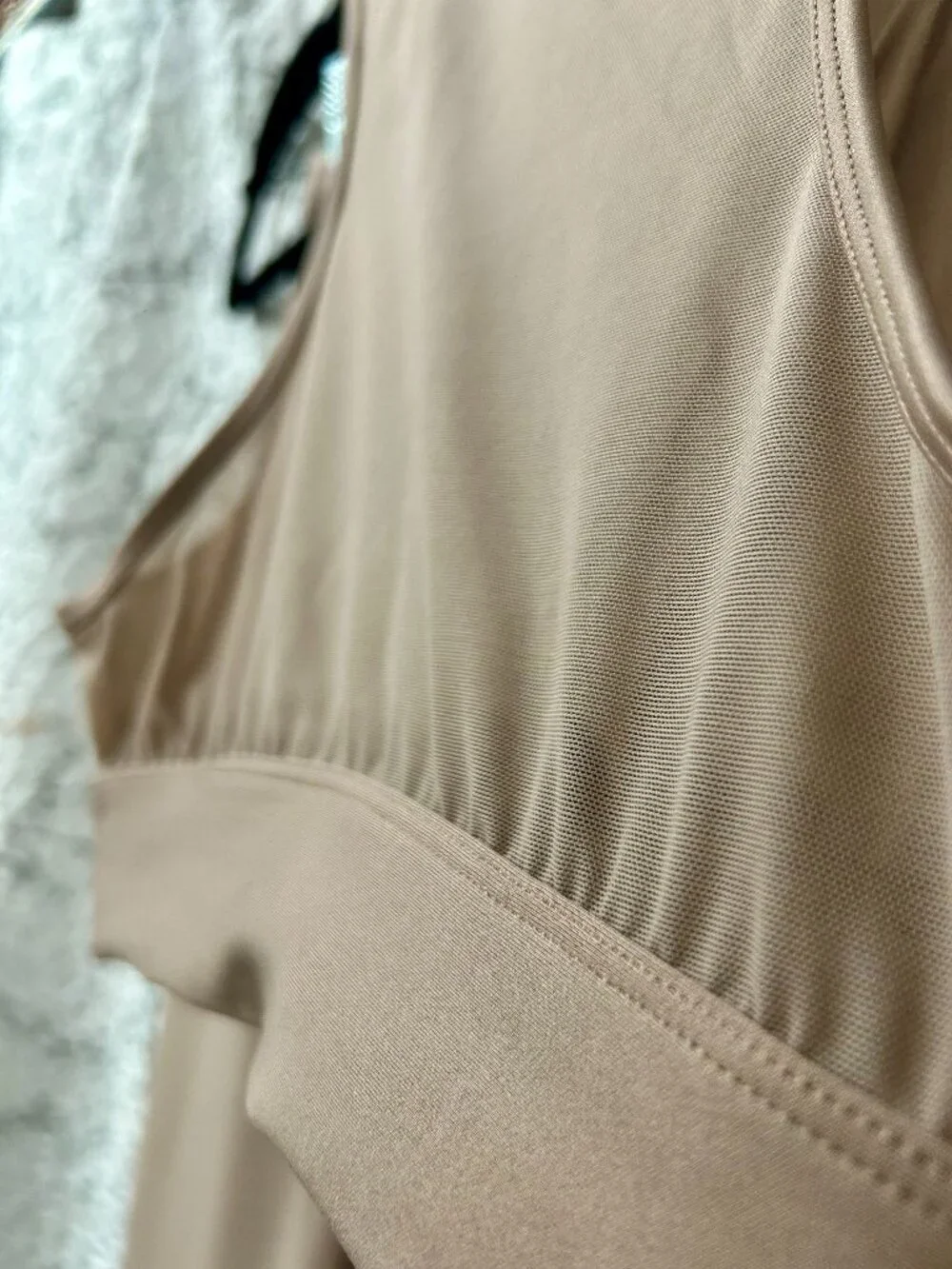 ALO Matching Set - Airlift Mesh Just Right Bra + 7/8 High-Waist Leggings Taupe S
